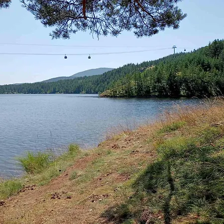 Tornik Manor Apartamento *